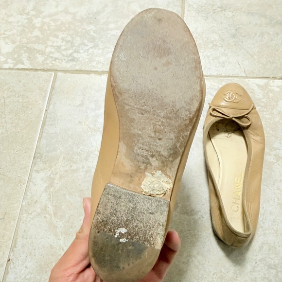 Chanel Beige Leather CC Bow Cap Toe Ballet EU 36 - Picture 6 of 12